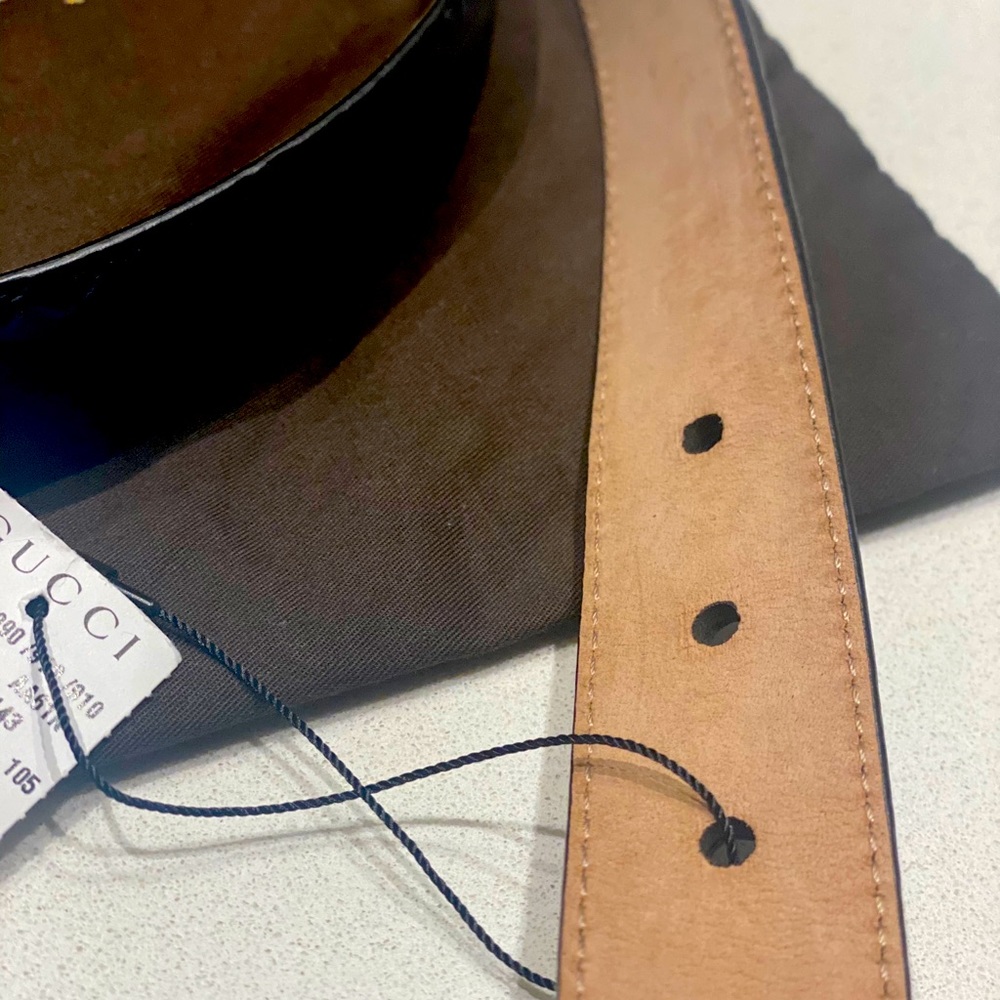 Navy Gucci Belt *Authentic*